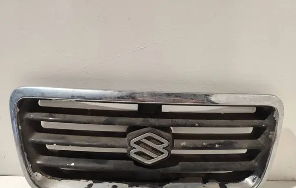 Suzuki Vitara (ET/TA) Front grill 7211477E00
