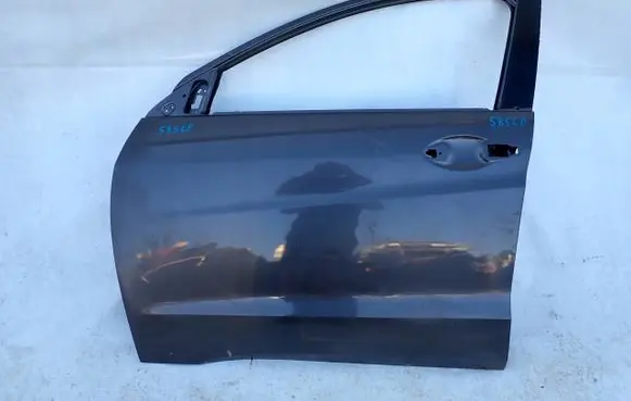 Honda HR-V Front door