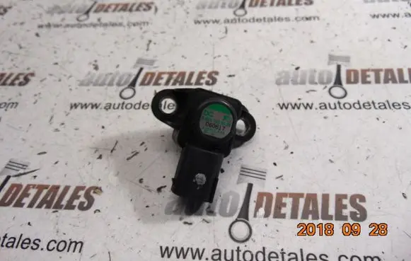 Mercedes-Benz B W245 Air pressure sensor A0051535028