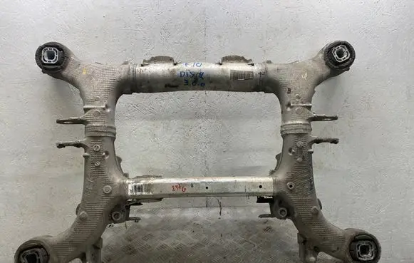 BMW 5 F10 F11 Rear subframe 6799103 90273100