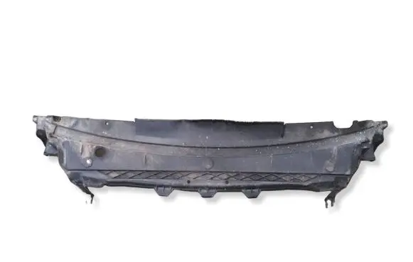 Volvo S60 Front bumper skid plate/under tray 