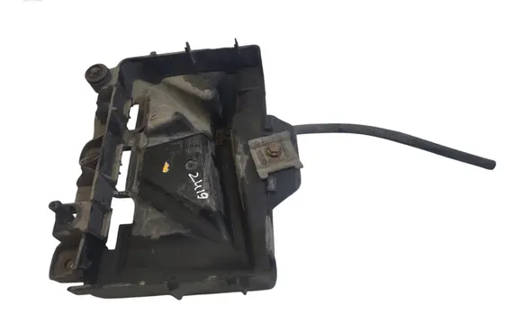 Volkswagen Polo V 6R Battery tray 6Q0915331
