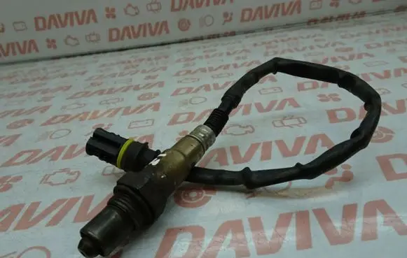 Mercedes-Benz A W168 Lambda probe sensor 0015403817 0258006125