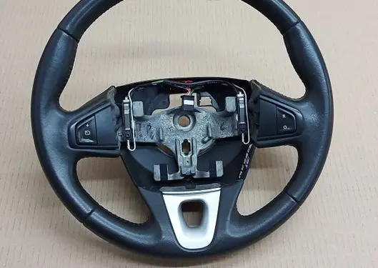 Renault Megane III Steering wheel 
