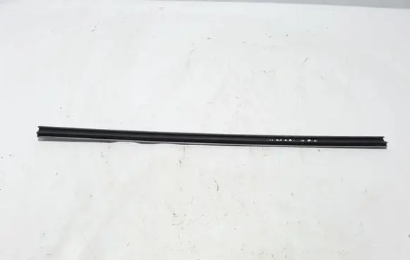 Volvo XC70 Roof trim bar molding cover 39992756