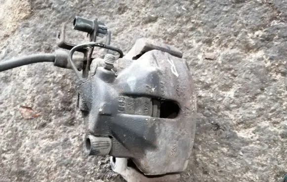 Audi A6 S6 C5 4B Front brake caliper
