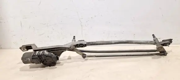 Ford Focus Front wiper linkage and motor 4m5117508aa