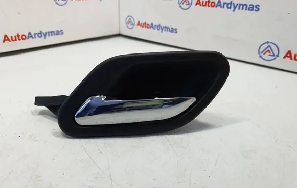 BMW 5 E39 Front door interior handle 8226049 51218226049