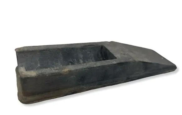 Audi A6 S6 C6 4F Jacking socket point 4F0802847
