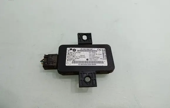 Jeep Grand Cherokee Tire pressure control unit 68219831AD