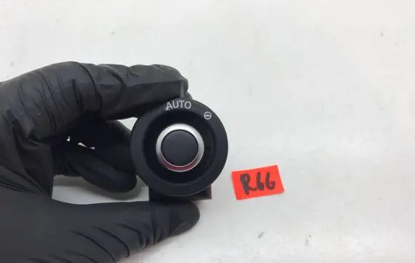 Land Rover Range Rover L405 Steering wheel adjustment switch FW936465AB 10126497 9097P8GE006RT