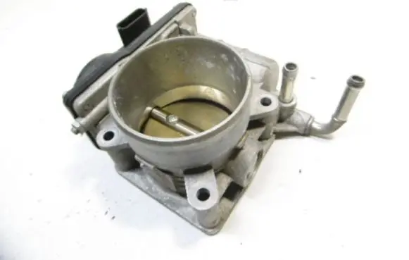 Renault Megane III Electric throttle body valve H8200988975