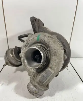 Volvo XC90 Turbo 8689592 G12052V 7231674