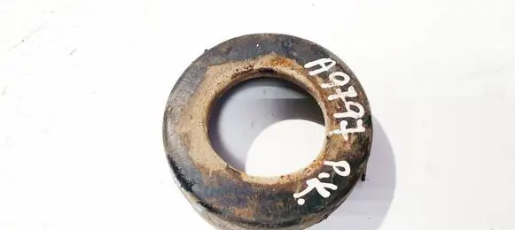 Mercedes-Benz C W202 Front coil spring rubber mount 2013211084