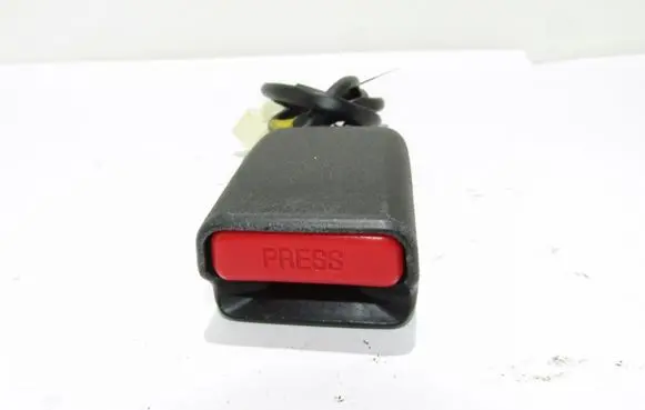Subaru XV Front seatbelt buckle 1085444