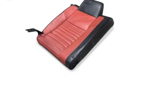 Dodge Challenger Rear seat 