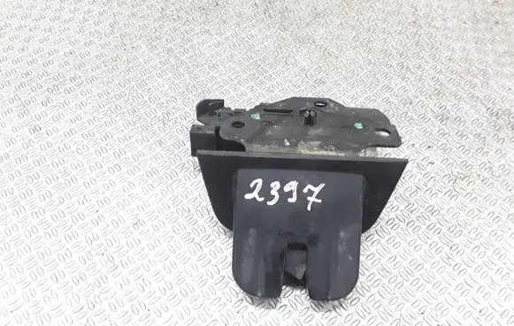 Audi A4 S4 B7 8E 8H Tailgate/trunk/boot lock/catch/latch