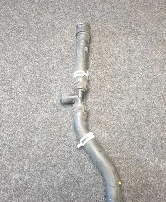 Chevrolet Camaro Engine coolant pipe/hose 84566995