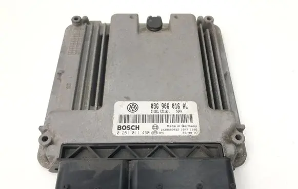 Volkswagen Touran I Engine control unit/module 03G906016AL 0281011450