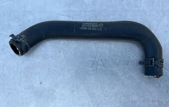 Mercedes-Benz Sprinter W906 Engine coolant pipe/hose A9068322223 2E0121073