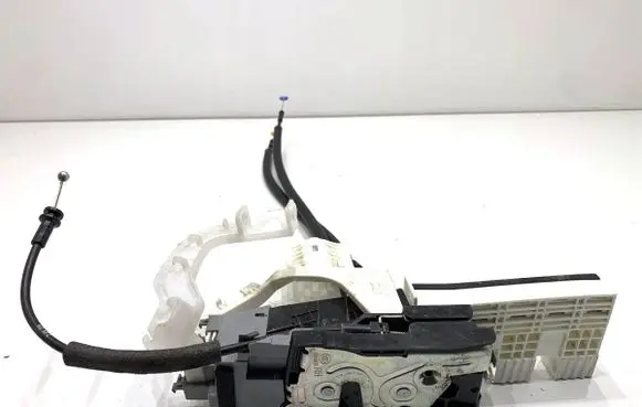 Hyundai Tucson TL Front door lock 81320D7500