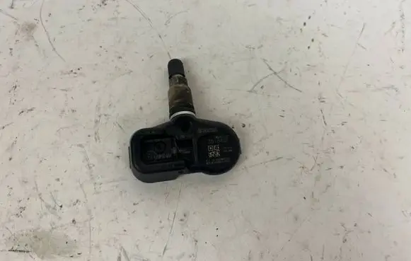 Toyota Mirai Tire pressure sensor R010100029 PMVC010