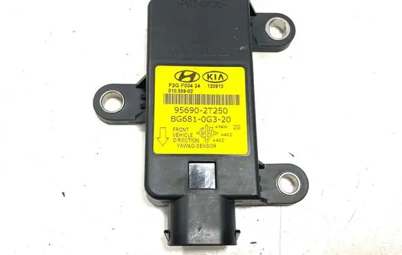 Hyundai i40 ESP acceleration yaw rate sensor 956902T250 BG6810G320