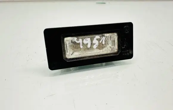 Audi Q5 SQ5 Number plate light 8T0943021