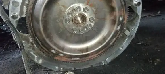 Mercedes-Benz ML W164 Flywheel