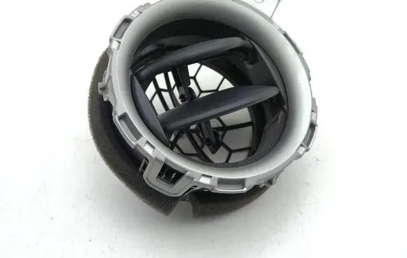 Nissan Navara D23 Dashboard side air vent grill/cover trim 687503VV2A