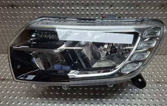 Dacia Sandero II Headlight/headlamp S26282669 260605665R