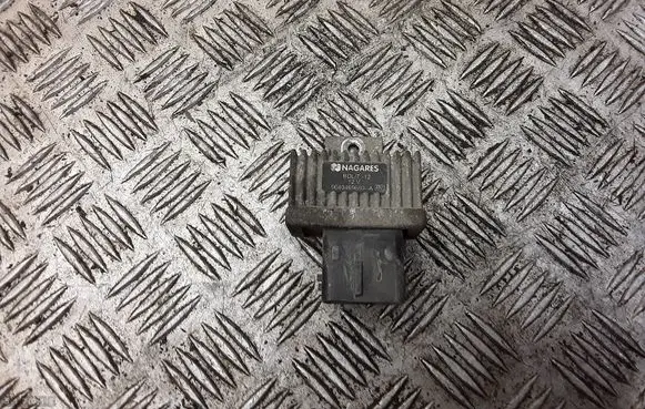 Glow plug pre-heat relay