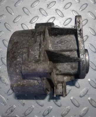 Renault Scenic II - Grand scenic II Vacuum pump D163354368 2A161004