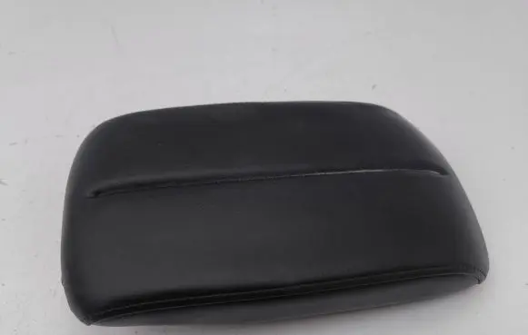 Mazda CX-7 Armrest