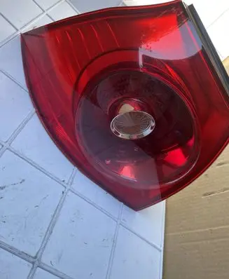 Volkswagen Golf V Rear/tail lights 1K6945095N