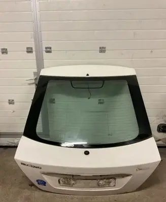 Ford Mondeo Mk III Tailgate/trunk/boot lid 