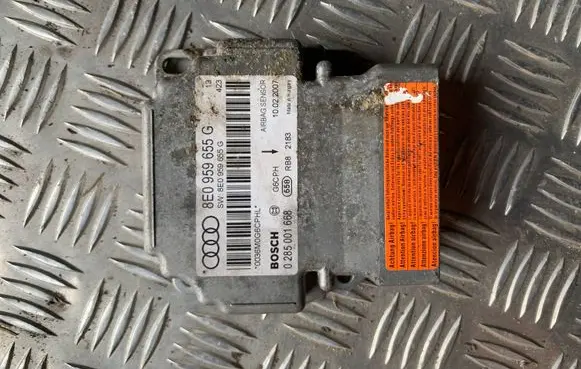 Audi A4 S4 B7 8E 8H Airbag control unit/module 8E0959655G 8E0959655