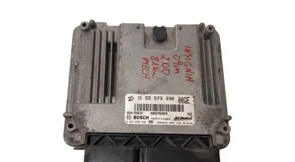Opel Insignia A Engine control unit/module 55573330 55566722 0281015149
