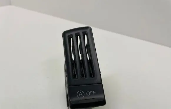 Traction control (ASR) switch