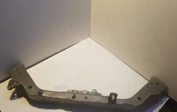 Honda CR-V Front bumper support beam
