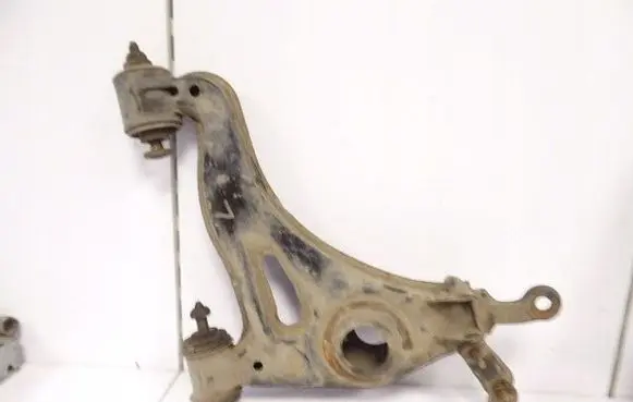 Mercedes-Benz C W202 Front control arm A1703300107