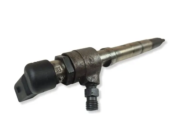 Volkswagen Golf VI Fuel injector 03L130277B