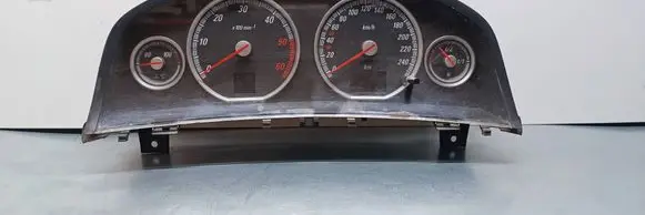 Opel Signum Speedometer (instrument cluster) 13144741UZ