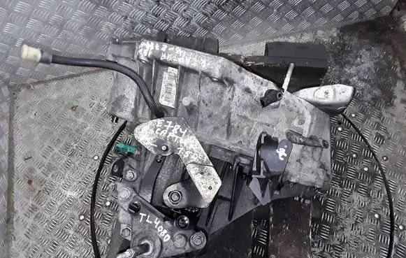 Renault Captur Manual 6 speed gearbox TL4080