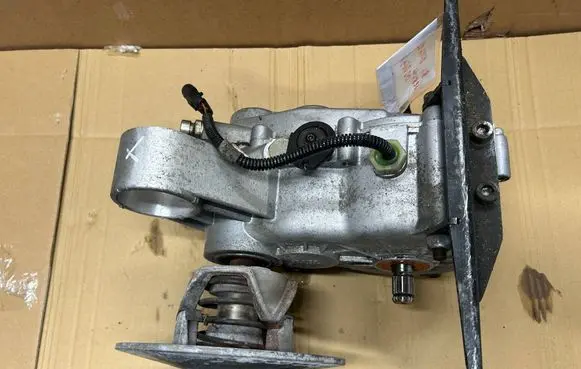Ligier JS 50 Automatic gearbox 131835 131834
