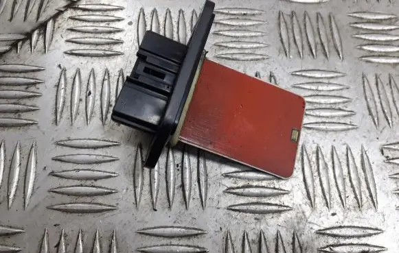 Mazda 2 Heater blower fan relay HM420040B