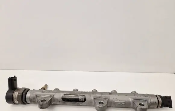 Renault Scenic II - Grand scenic II Fuel main line pipe 0445214153 006449L3 8200661279A