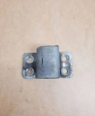 Mercedes-Benz W123 Rear door lock loop/hook striker 