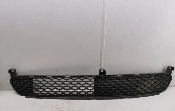 Toyota Aygo AB10 Front bumper lower grill 531120H010