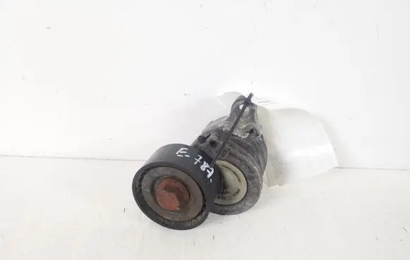 Mercedes-Benz C W205 Timing belt/chain tensioner A6512007501